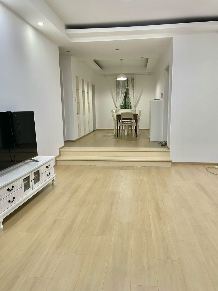 금수강남1기 귀한 1층 마당 있는 보일러 집 14000원